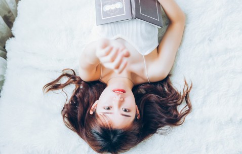 宝宝有时斜颈有时不斜（宝宝斜颈一会歪左一会歪右）